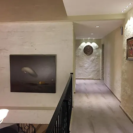 Hotel D'core 2*